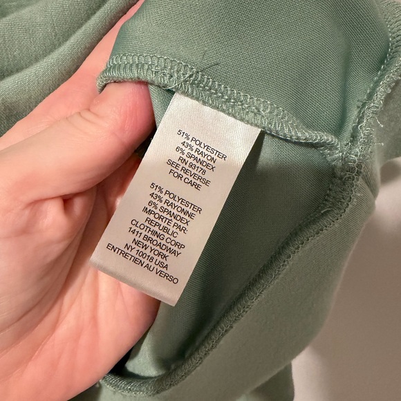 Elie Tahari Green Quarter Zip Pullover Sweatshirt Size M - Picture 5 of 5